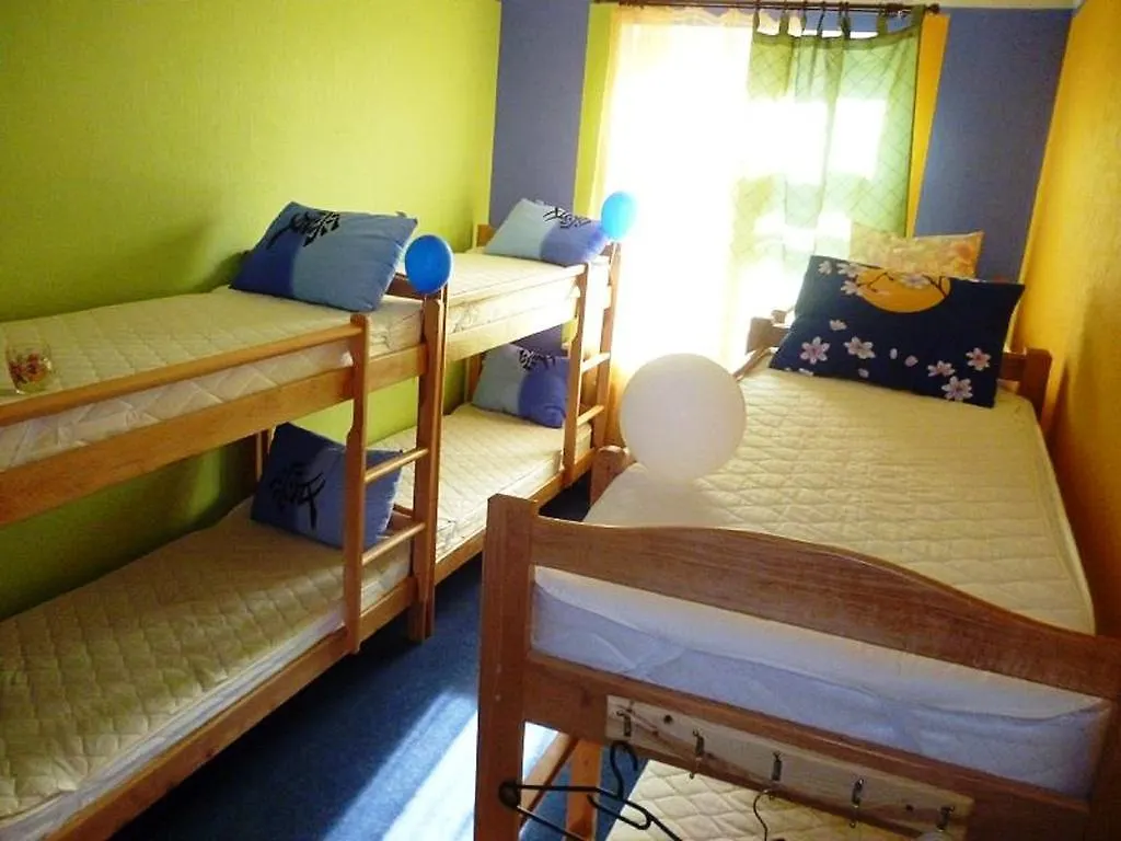 Hostel YourHostel Club Kiew